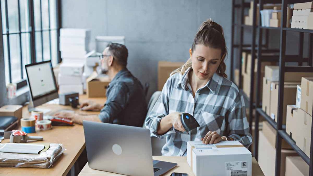 How to do Online Business? Here are 4 Tips
