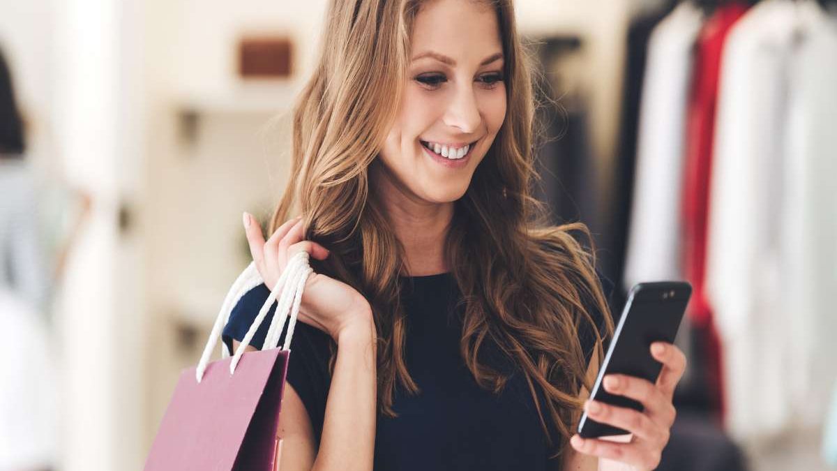 Tricks to Make Your Customers Smile That Build Loyalty